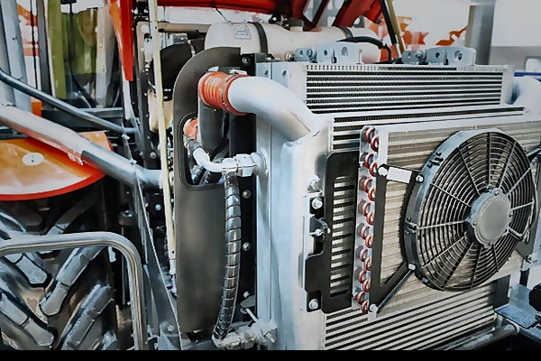 Mobile diesel mechanic providing emergency roadside assistance